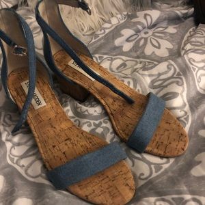 Steve Madden denim small chunky heel size 6